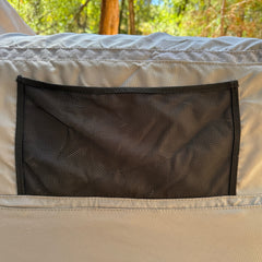 SHIFTPODAIR built-in mesh pocket
